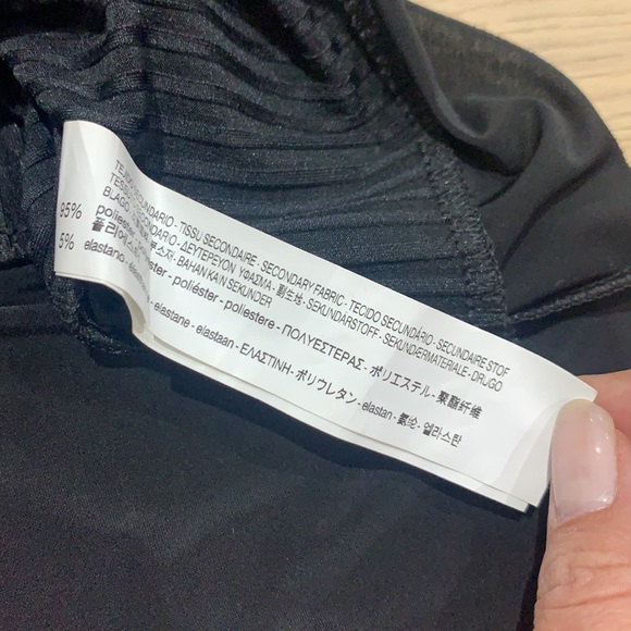 Zara off the shoulder body suit with snaps. - Picture 5 of 5